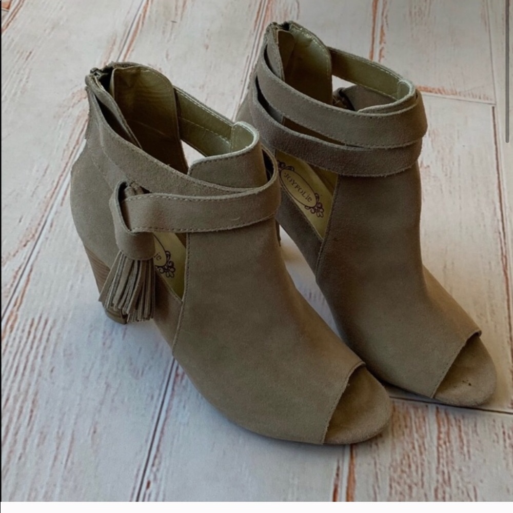 Joyfolie 7.5 peep toe heels booties EUC